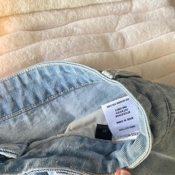 Distressed 90s Inspired Flying Monkey Jeans - Picture 3 of 4